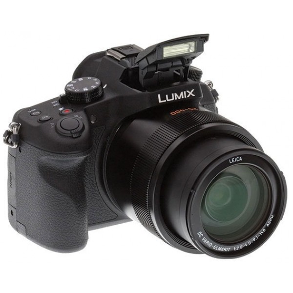 Tenslotte Makkelijk in de omgang plotseling De Panasonic Lumix DMC-FZ1000 is een geavanceerde camera, met 16 keer zoom,  van 25 mm groothoek tot 400 mm. De camera weegt 871 gram en heeft een  MOS-beeldsensor
